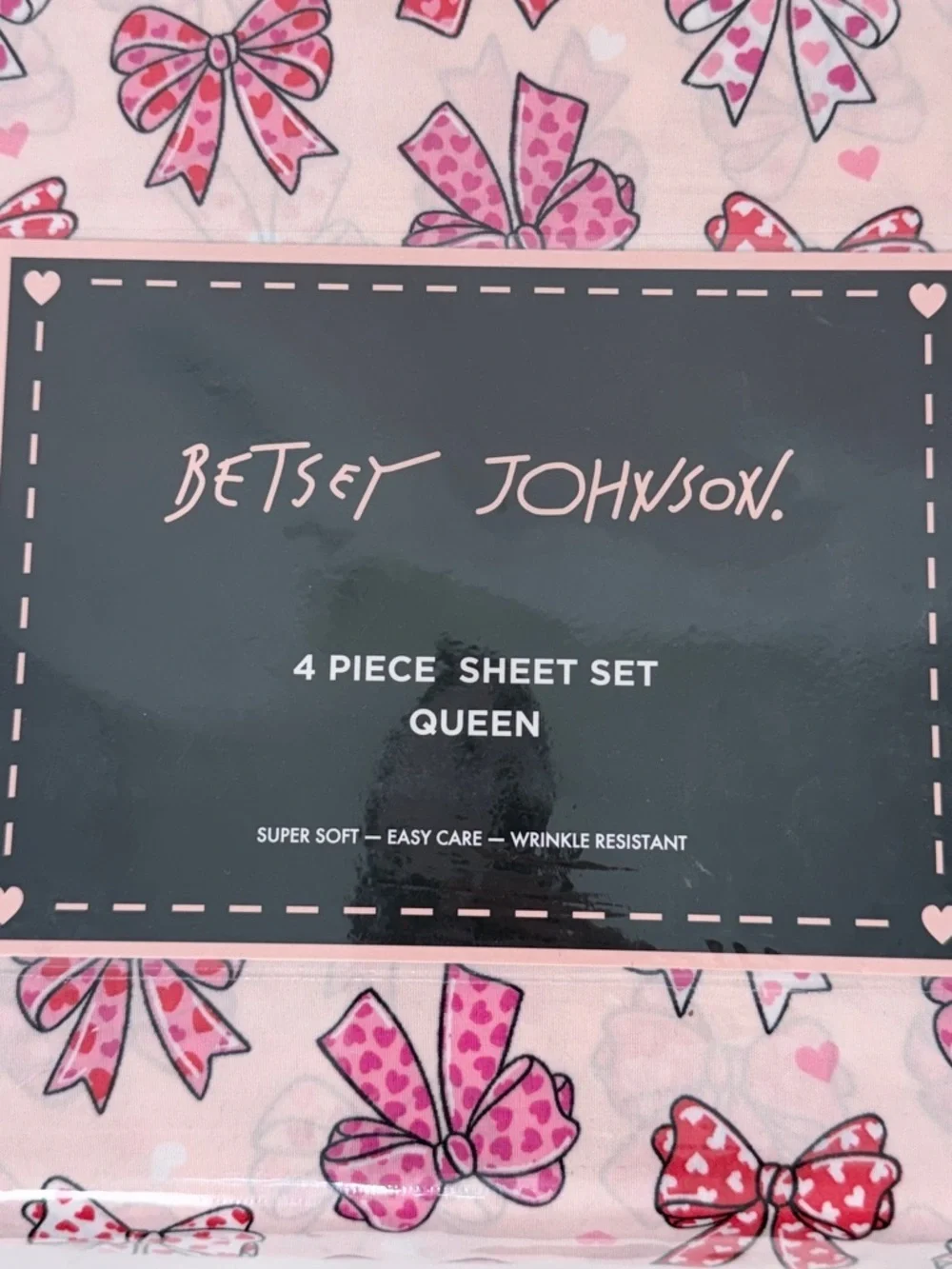 Betsey Johnson Queen Sheet Set Pink Bow Heart Print 4 Piece Bedding